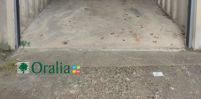 Image 3 sur 5 - Parking  ·  Location · Dijon (21000)