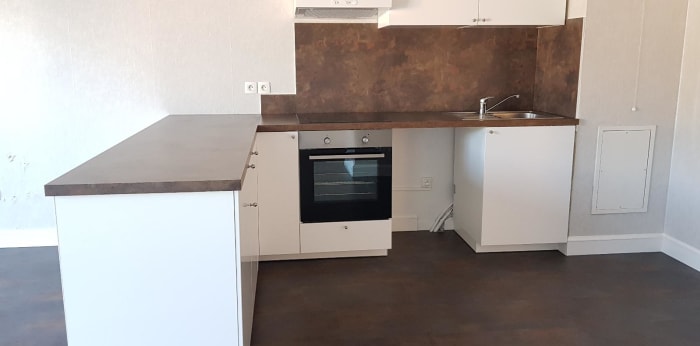Image 2 sur 13 - Appartement  ·  Location · Grenoble (38100) · 4 pièces · 78m²