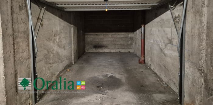 Image 2 sur 2 - Parking  ·  Location · Dijon (21000) · 16m²