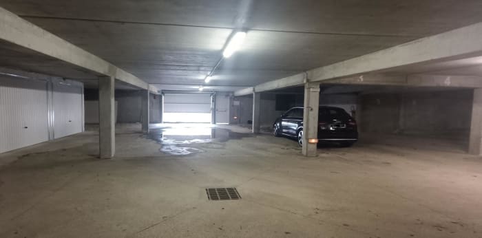 Image 3 sur 5 - Parking  ·  Location · Dijon (21000) · 12m²