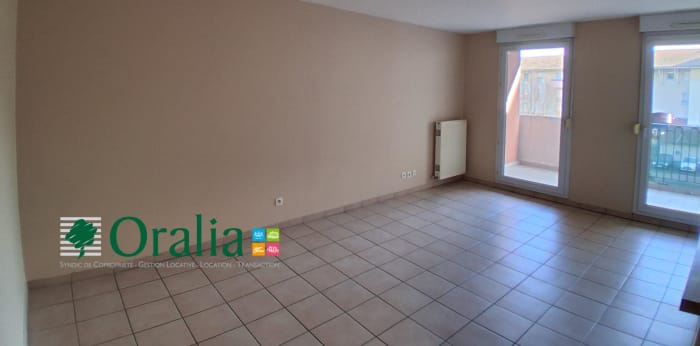 Image 2 sur 11 - Appartement  ·  Location · Jassans Riottier (01480) · 3 pièces · 66m²