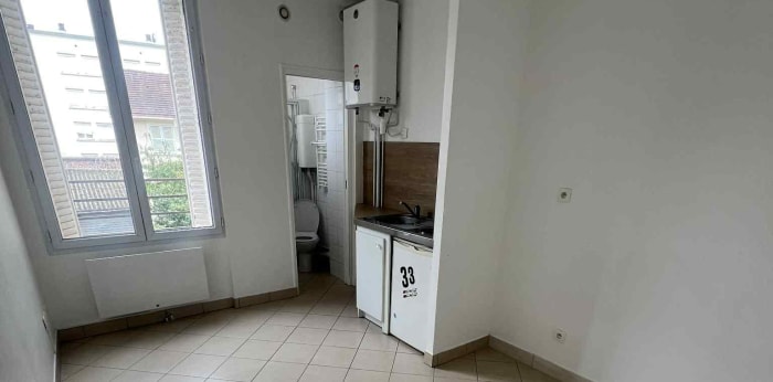 Image 1 sur 8 - Appartement  ·  Location · Chaville (92370) · 1 pièce · 14m²