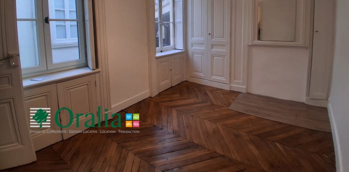 Image 5 sur 6 - Appartement  ·  Location · Lyon (69002) · 3 pièces · 67m²