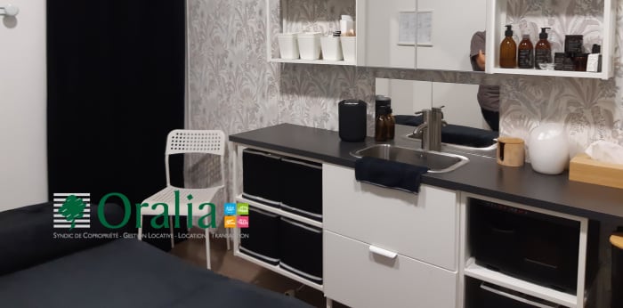 Image 4 sur 6 - Local commercial  ·  Location · Grenoble (38000) · 35m²