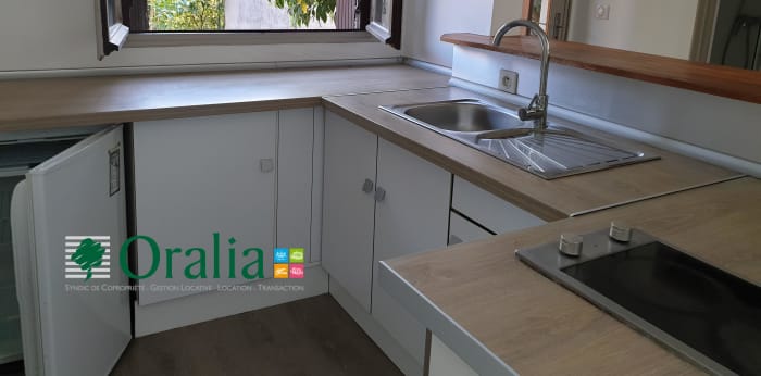 Image 2 sur 9 - Appartement  ·  Location · Bordeaux (33100) · 3 pièces · 51m²