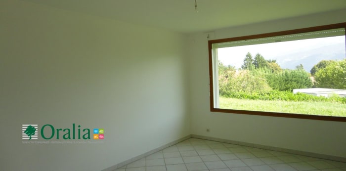 Image 9 sur 15 - Maison  ·  Location · Meylan (38240) · 7 pièces · 169m²