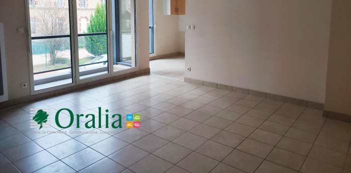 Image 1 sur 8 - Appartement  ·  Location · Dijon (21000) · 2 pièces · 48m²