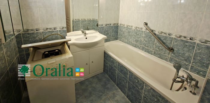 Image 23 sur 25 - Appartement  ·  Location · Dijon (21000) · 3 pièces · 65m²