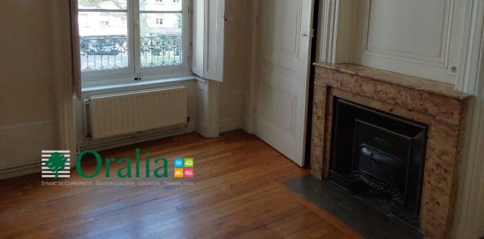 Image 2 sur 8 - Appartement  ·  Location · Lyon (69009) · 3 pièces · 63m²