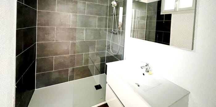 Image 6 sur 10 - Appartement  ·  Location · Bordeaux (33000) · 2 pièces · 61m²