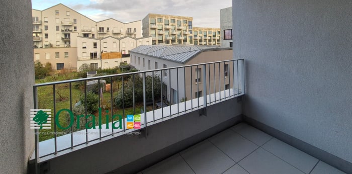 Image 7 sur 9 - Appartement  ·  Location · Dijon (21000) · 1 pièce · 33m²