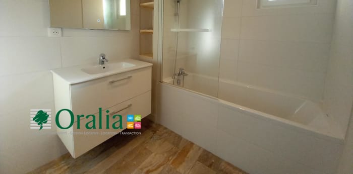 Image 8 sur 10 - Appartement  ·  Location · Le Breuil (69620) · 3 pièces · 81m²