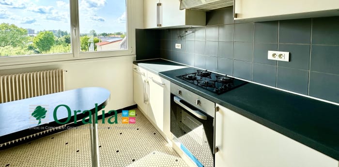 Image 5 sur 26 - Appartement  ·  Location · Bordeaux (33200) · 4 pièces · 75m²