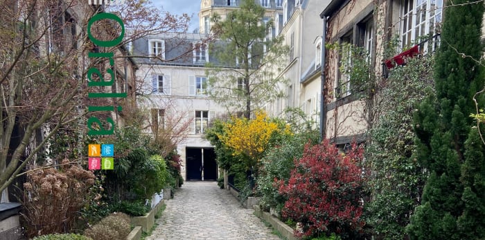 Image 2 sur 4 - Parking  ·  Location · Paris (75007)