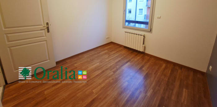 Image 22 sur 25 - Appartement  ·  Location · Dijon (21000) · 3 pièces · 65m²