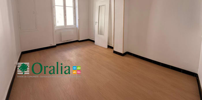 Image 2 sur 6 - Appartement  ·  Location · Tarare (69170) · 2 pièces · 45m²