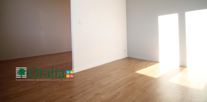 Image 4 sur 4 - Appartement  ·  Location · Grenoble (38000) · 1 pièce · 31m²