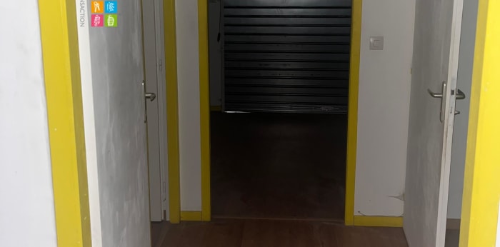 Image 5 sur 8 - Local commercial  ·  Location · Lyon (69006) · 55m²