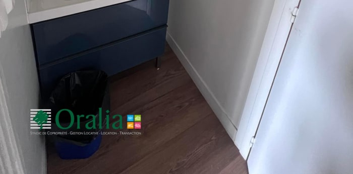 Image 5 sur 10 - Appartement  ·  Location · Paris (75008) · 1 pièce · 14m²