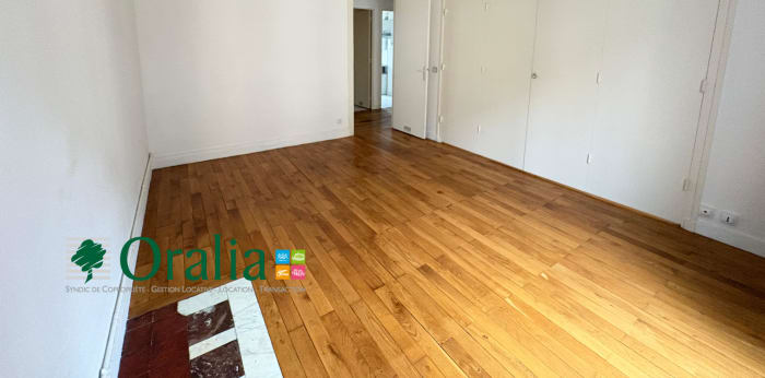 Image 8 sur 10 - Appartement  ·  Location · Paris (75015) · 3 pièces · 59m²