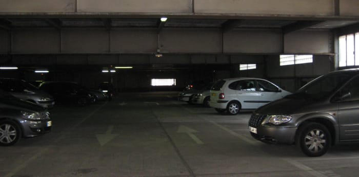 Image 2 sur 2 - Parking  ·  Location · Lyon (69002)