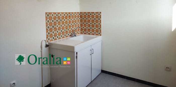 Image 2 sur 6 - Appartement  ·  Location · Dijon (21000) · 1 pièce · 31m²