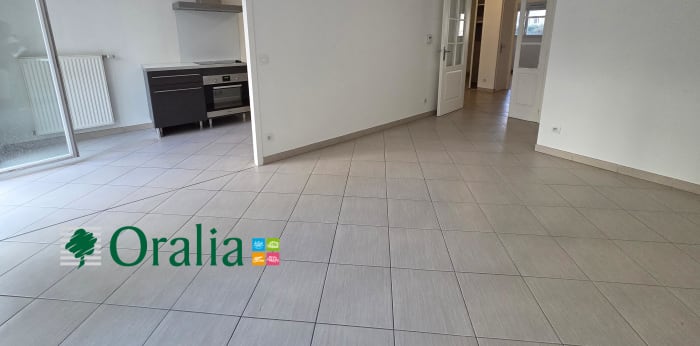 Image 16 sur 16 - Appartement  ·  Location · Grenoble (38000) · 3 pièces · 67m²