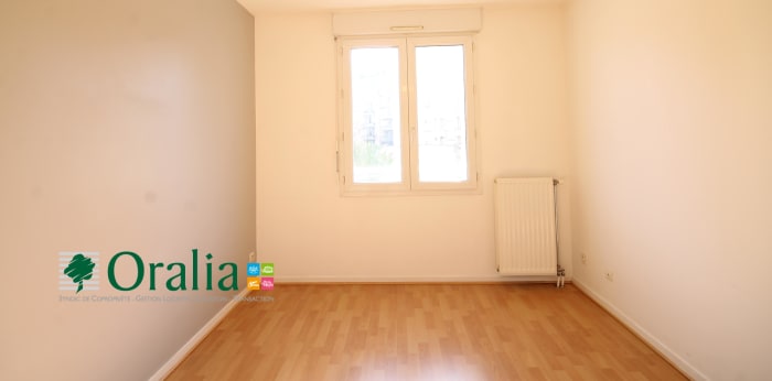 Image 8 sur 19 - Appartement  ·  Location · Grenoble (38000) · 3 pièces · 68m²