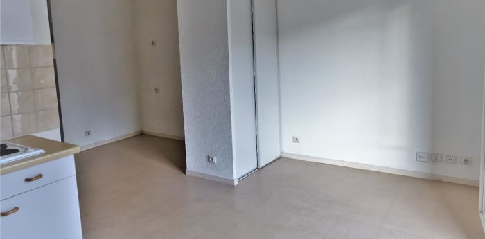 Image 3 sur 8 - Appartement  ·  Location · Grenoble (38000) · 1 pièce · 20m²