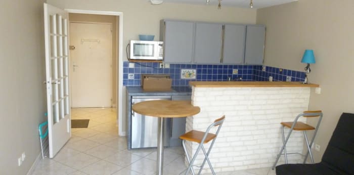 Image 1 sur 4 - Appartement  ·  Location · Dardilly (69570) · 1 pièce · 26m²