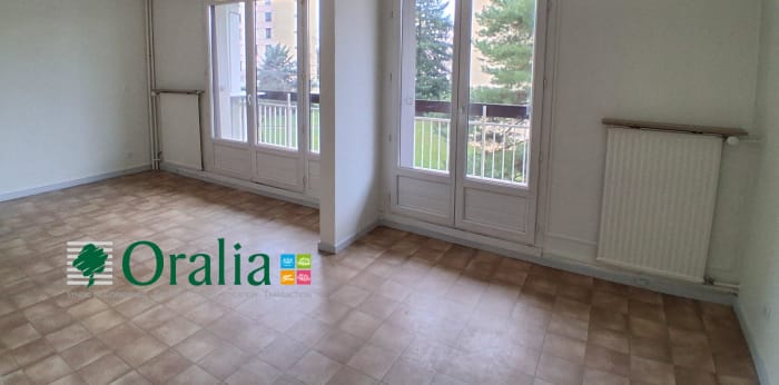 Image 2 sur 10 - Appartement  ·  Location · Limas (69400) · 5 pièces · 90m²