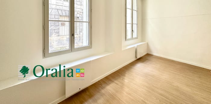 Image 2 sur 8 - Appartement  ·  Location · Bordeaux (33000) · 1 pièce · 27m²