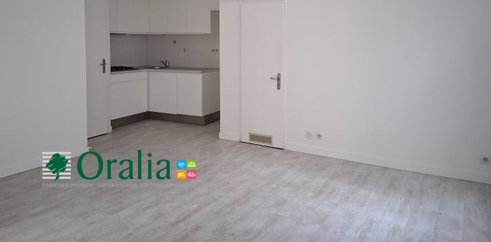 Image 3 sur 9 - Appartement  ·  Location · Dijon (21000) · 2 pièces · 44m²