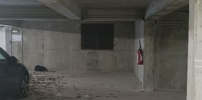 Image 5 sur 5 - Parking  ·  Location · Dijon (21000) · 12m²