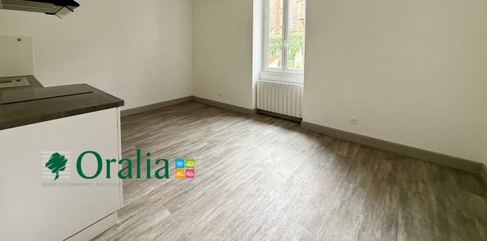 Image 2 sur 7 - Appartement  ·  Location · Amplepuis (69550) · 3 pièces · 56m²