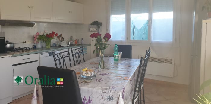 Image 3 sur 9 - Maison  ·  Location · Macau (33460) · 3 pièces · 96m²