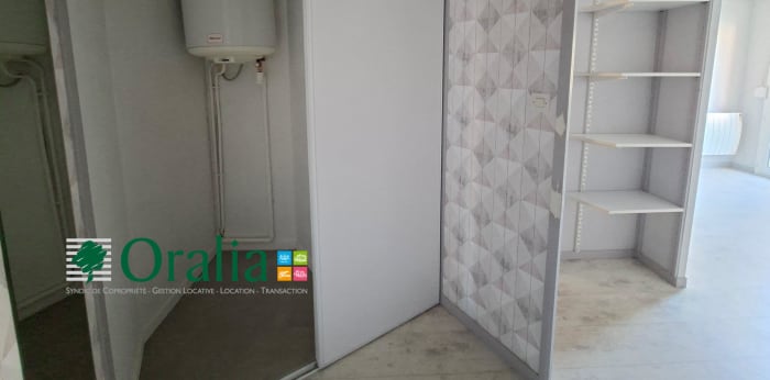 Image 12 sur 16 - Appartement  ·  Location · Dijon (21000) · 1 pièce · 22m²