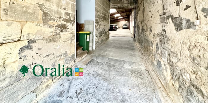 Image 5 sur 7 - Parking  ·  Location · Bordeaux (33800)