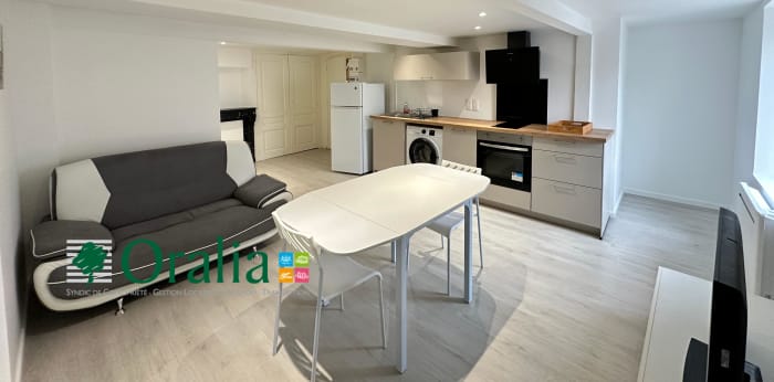 Image 1 sur 6 - Appartement  ·  Location · Villefranche Sur Saone (69400) · 2 pièces · 32m²