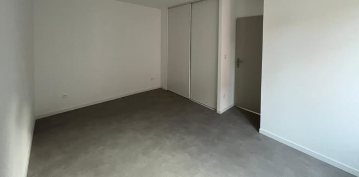 Image 5 sur 8 - Appartement  ·  Location · Tarare (69170) · 2 pièces · 49m²