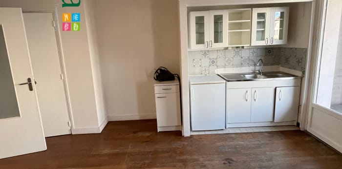 Image 3 sur 5 - Appartement  ·  Location · Villeurbanne (69100) · 1 pièce · 34m²