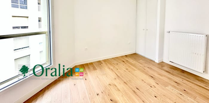 Image 11 sur 21 - Appartement  ·  Location · Bordeaux (33800) · 4 pièces · 88m²