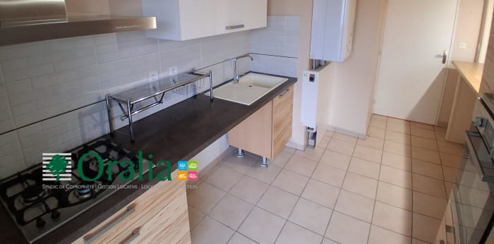 Image 5 sur 12 - Appartement  ·  Location · Jassans Riottier (01480) · 3 pièces · 66m²