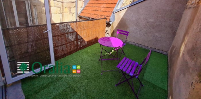 Image 2 sur 11 - Appartement  ·  Location · Dijon (21000) · 1 pièce · 17m²