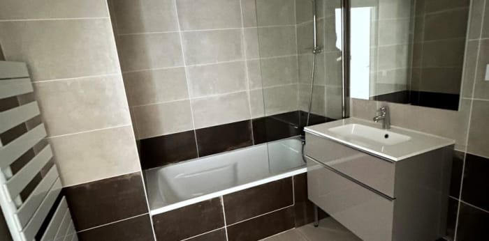 Image 16 sur 16 - Appartement  ·  Location · Lyon (69003) · 3 pièces · 82m²