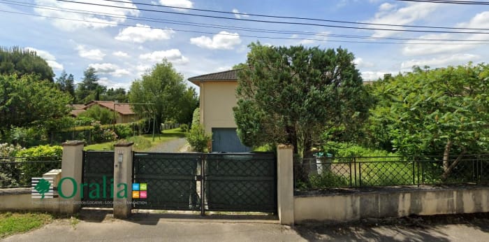 Image 1 sur 24 - Maison  ·  Location · Les Cheres (69380) · 5 pièces · 138m²