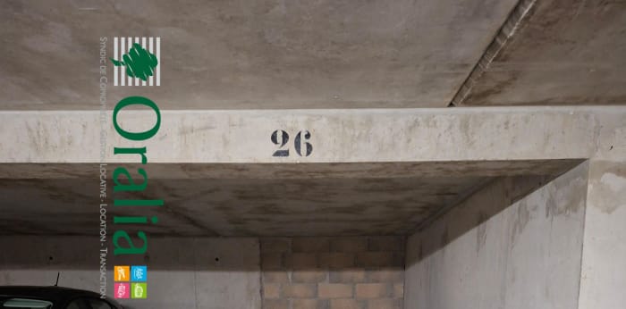 Image 2 sur 2 - Parking  ·  Location · Dijon (21000)