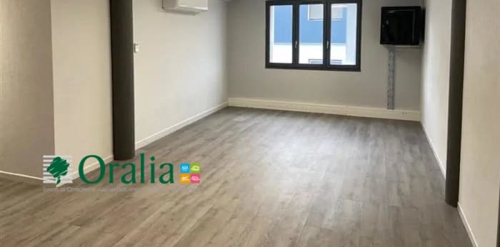 Image 4 sur 5 - Local commercial  ·  Location · Saint Symphorien D'ozon (69360)