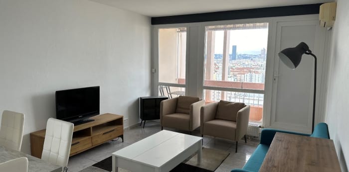 Image 3 sur 5 - Appartement  ·  Location · Villeurbanne (69100) · 3 pièces · 61m²