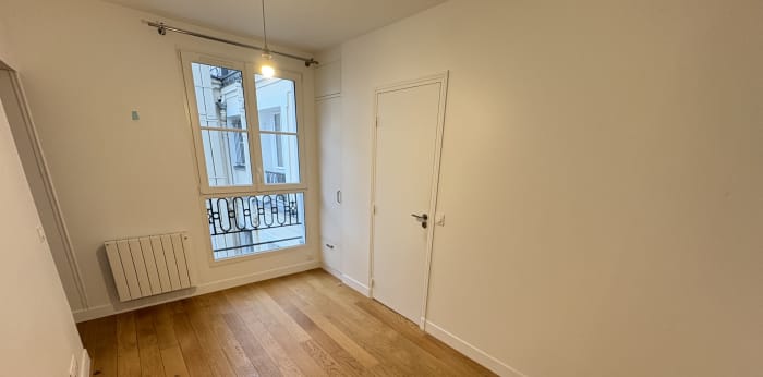 Image 3 sur 8 - Appartement  ·  Location · Paris (75004) · 3 pièces · 70m²